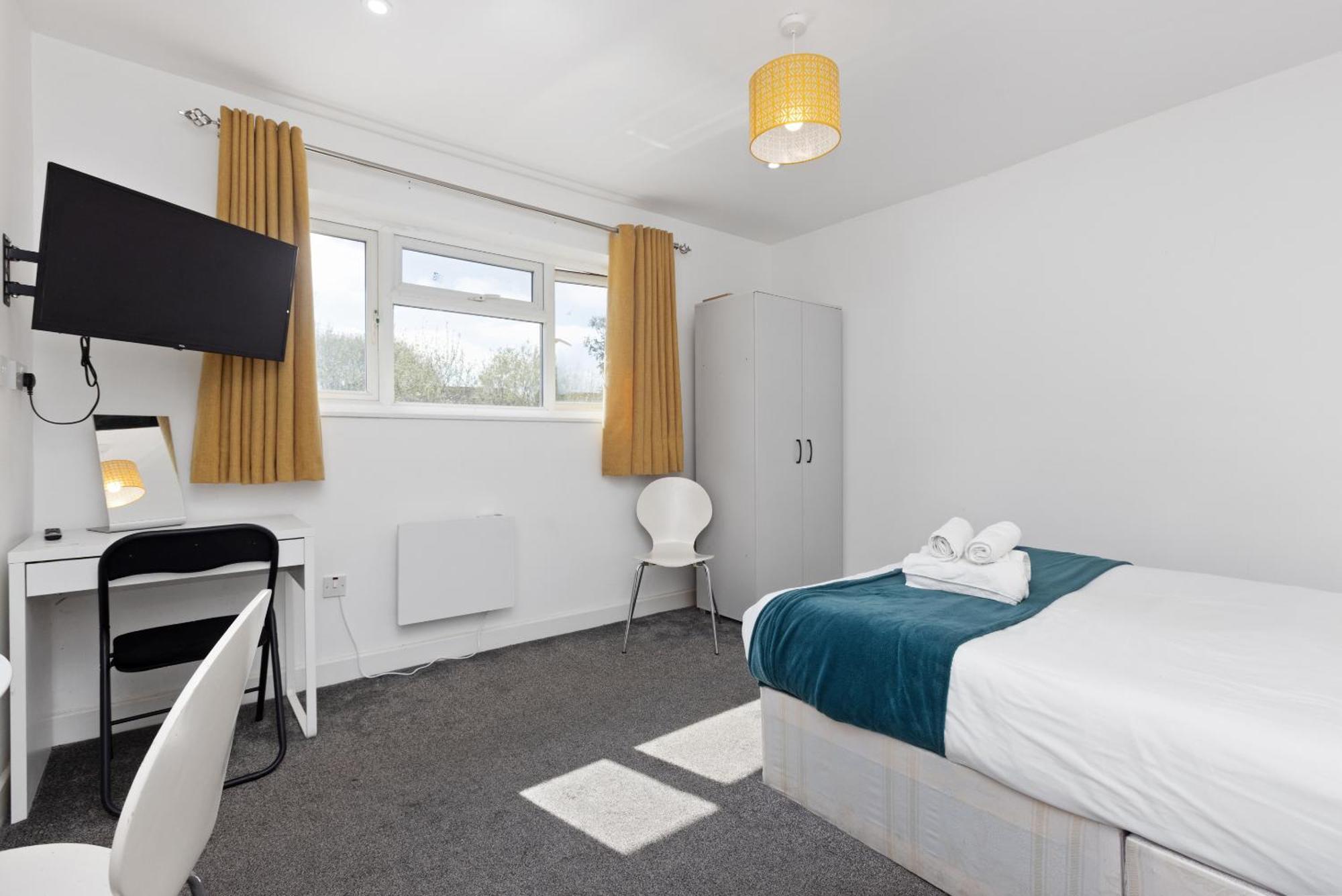 South Harrow Apartment Лондон Экстерьер фото